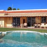 Paloma Mit Terrasse Und Gemeinschaftspool By Interhome شقة