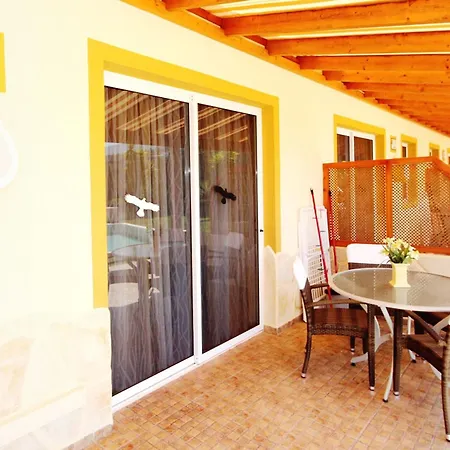 Paloma Mit Terrasse Und Gemeinschaftspool By Interhome Гиа-де-Исора
