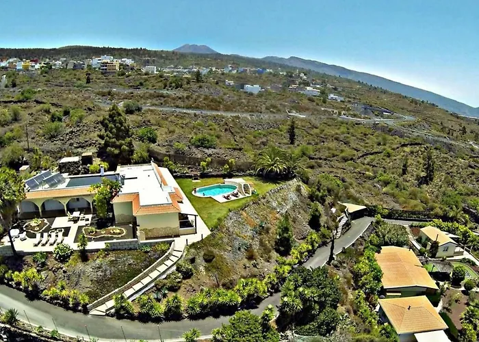 Paloma Mit Terrasse Und Gemeinschaftspool By Interhome Guía de Isora